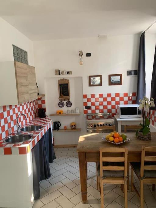 In Piazzetta - Cernobbio Villa Eksteriør billede